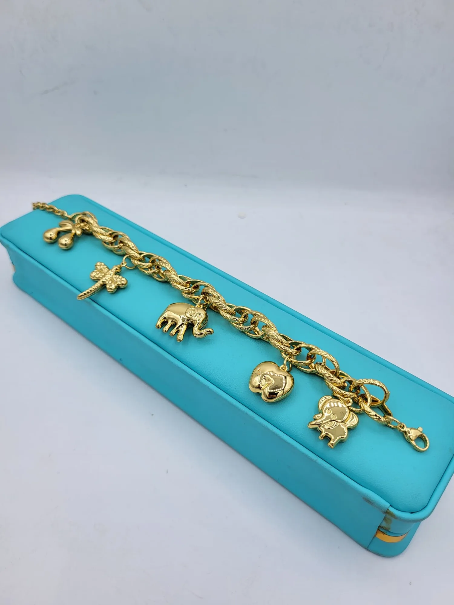 سنابل برونز